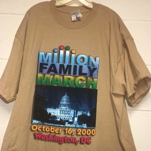 Million Family March 2000’s T-Shirt Size 2XL